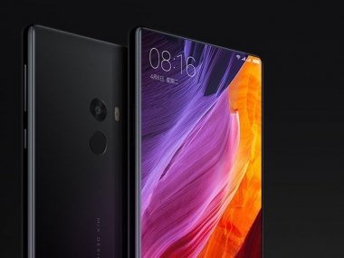 Xiaomi představilo špičkovou alternativu za Samsung Note 7 a telefon budoucnosti Xiaomi Mi MIX s keramickým tělem